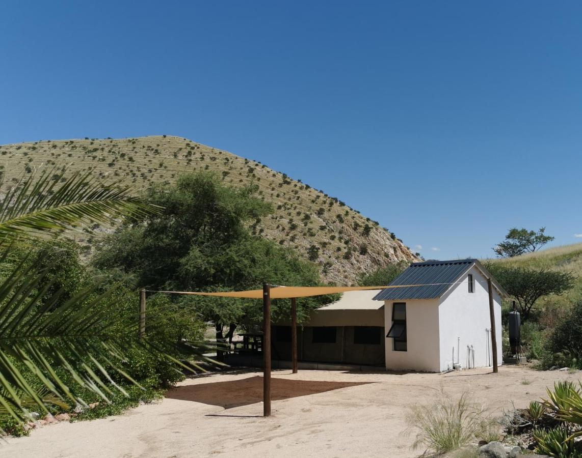 Achab Self Catering Tent Usakos Exterior foto