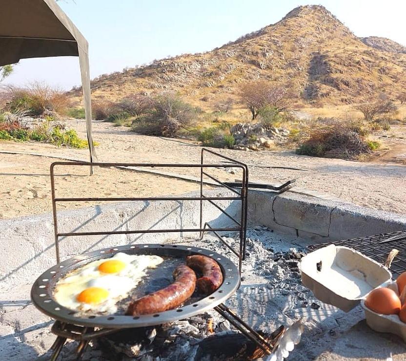 Achab Self Catering Tent Usakos Exterior foto